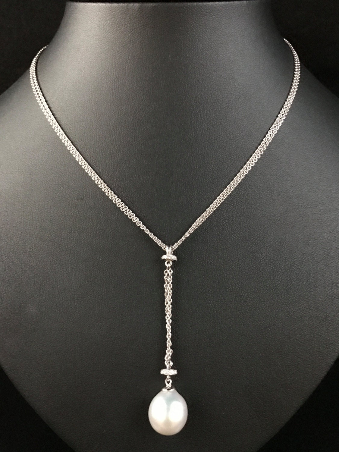 18ct White Gold Diamond Genuine Huge 14mm South Sea Pearl Necklace and Earrings - N025