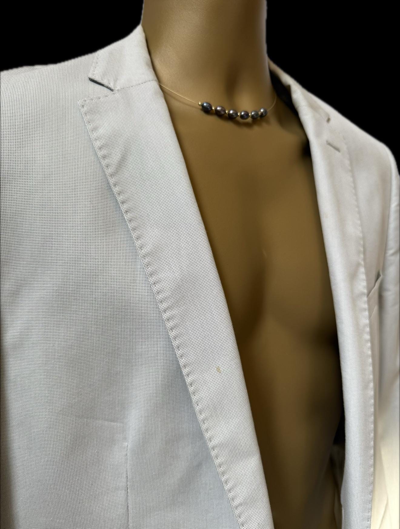 New 9ct Gold and Real Cultured Pearl Necklace 16.5 inches - Men and Ladies - N013