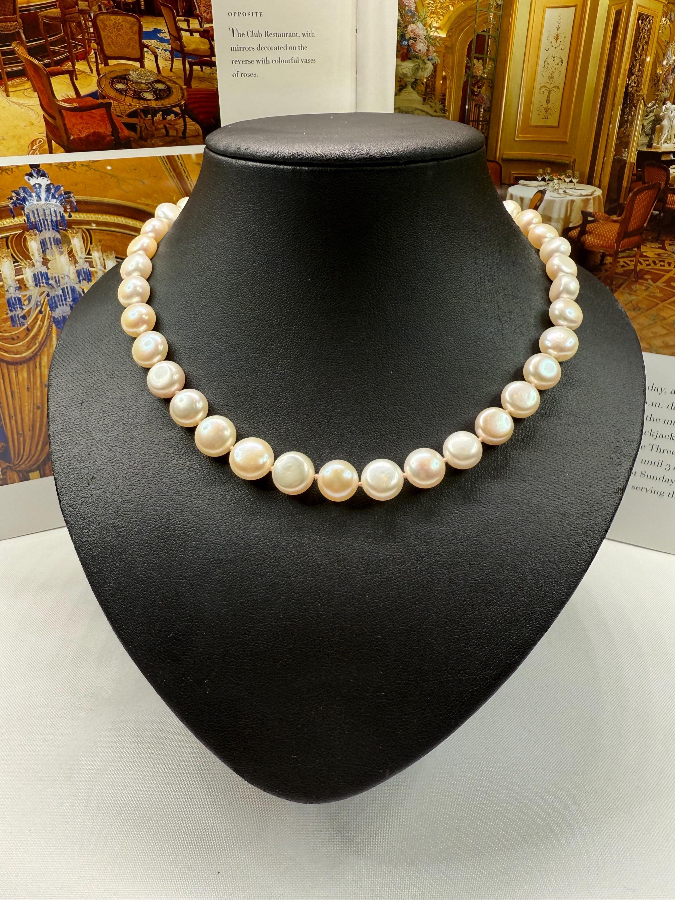 New 18ct Real Button Pearl Necklace For Men or Women Unisex 18inches - N-054