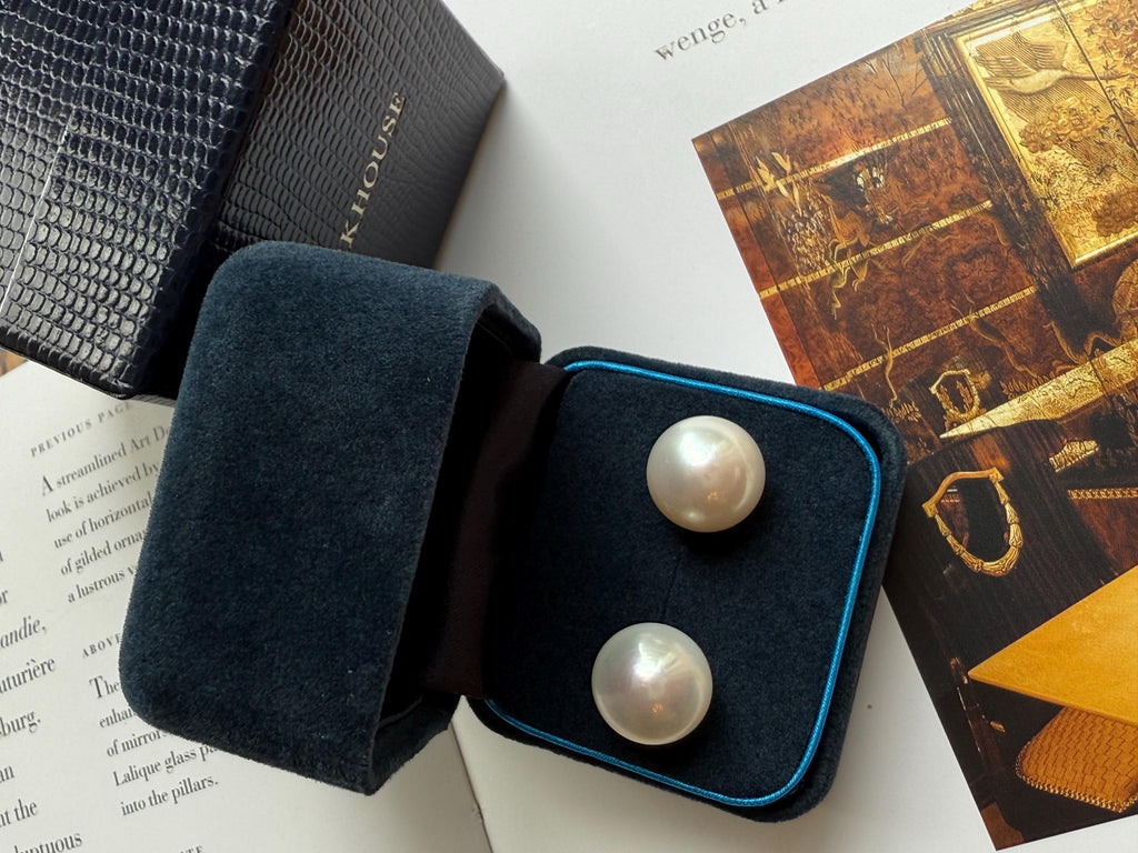 Huge Glamorous 18Ct Freshwater Pearl Stud Earrings 13mm With Box - E083