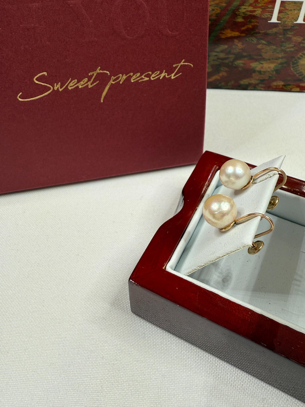 Vintage 1950s 14ct Gold South Sea Pearl Non-Pierced Earrings - E098