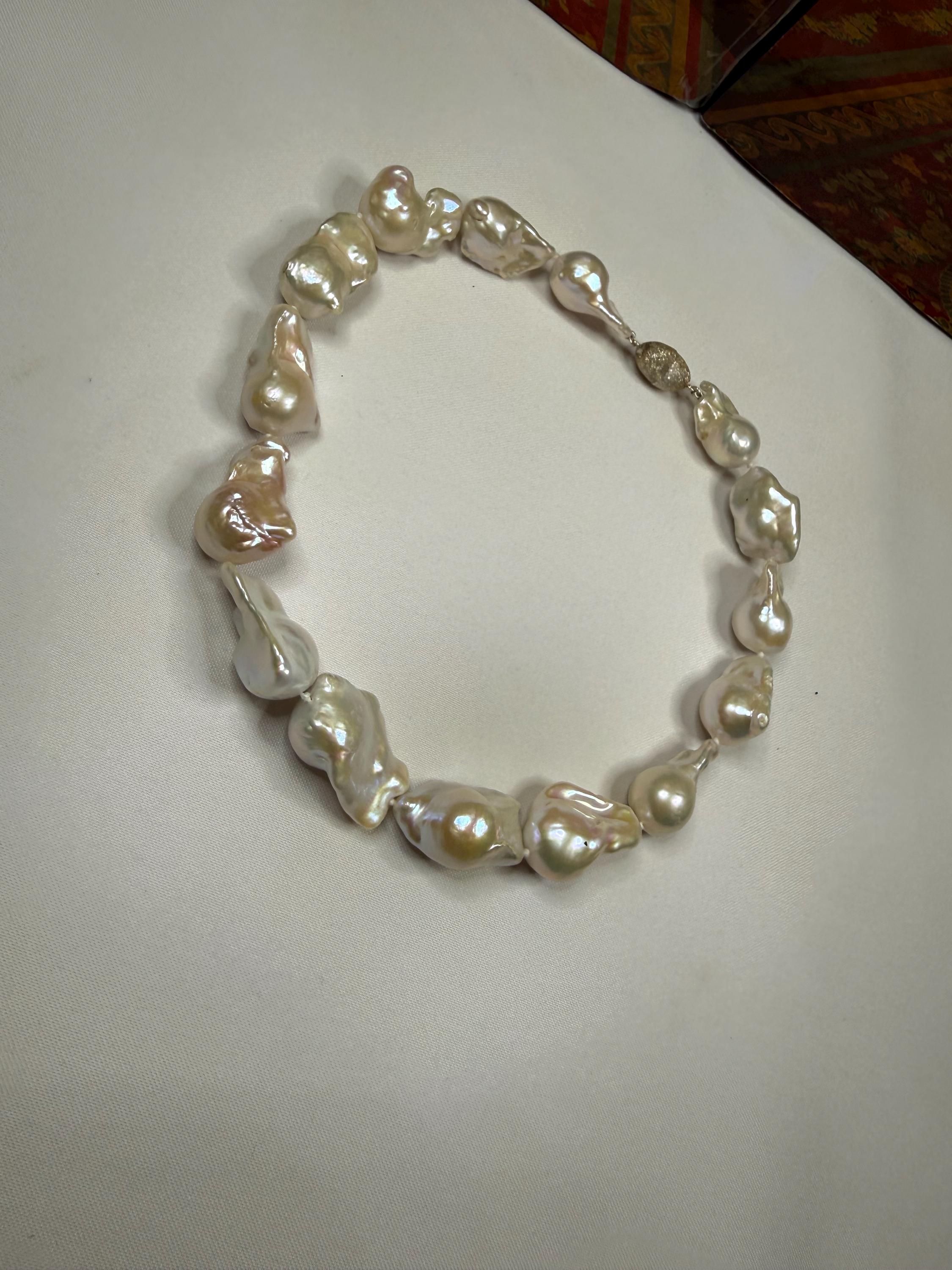 Huge Saltwater Keshi Pearl Necklace Magnectic Clasp N-124