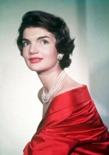 Vintage 9ct Gold Mid-Century Real Saltwater Akoya Pearl Triple Strand Necklace Jackie Kennedy - N104