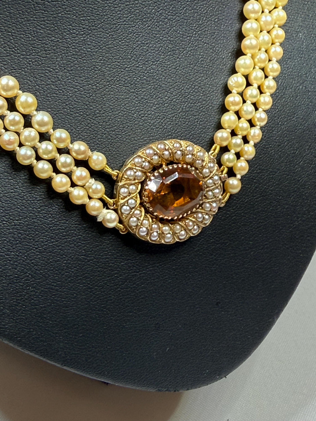 Vintage 1960s Triple Strand Akoya Pearl Necklace – 9ct Gold Citrine Clasp - N139