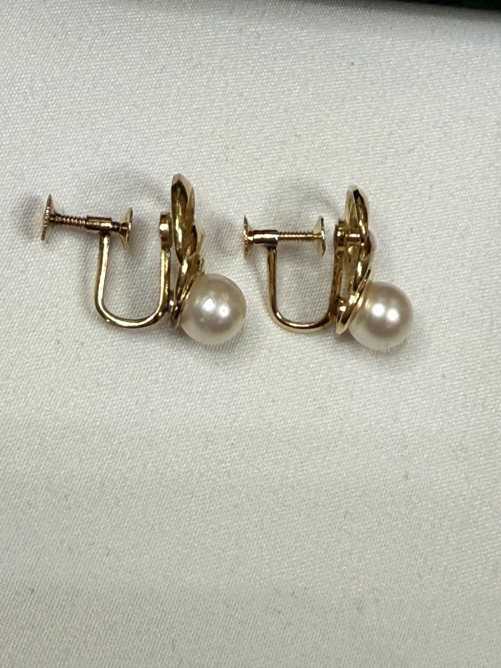 Vintage Mikimoto 14ct Yellow Gold Swirl Scew on Earrings For Non Pierced Ears - E-158
