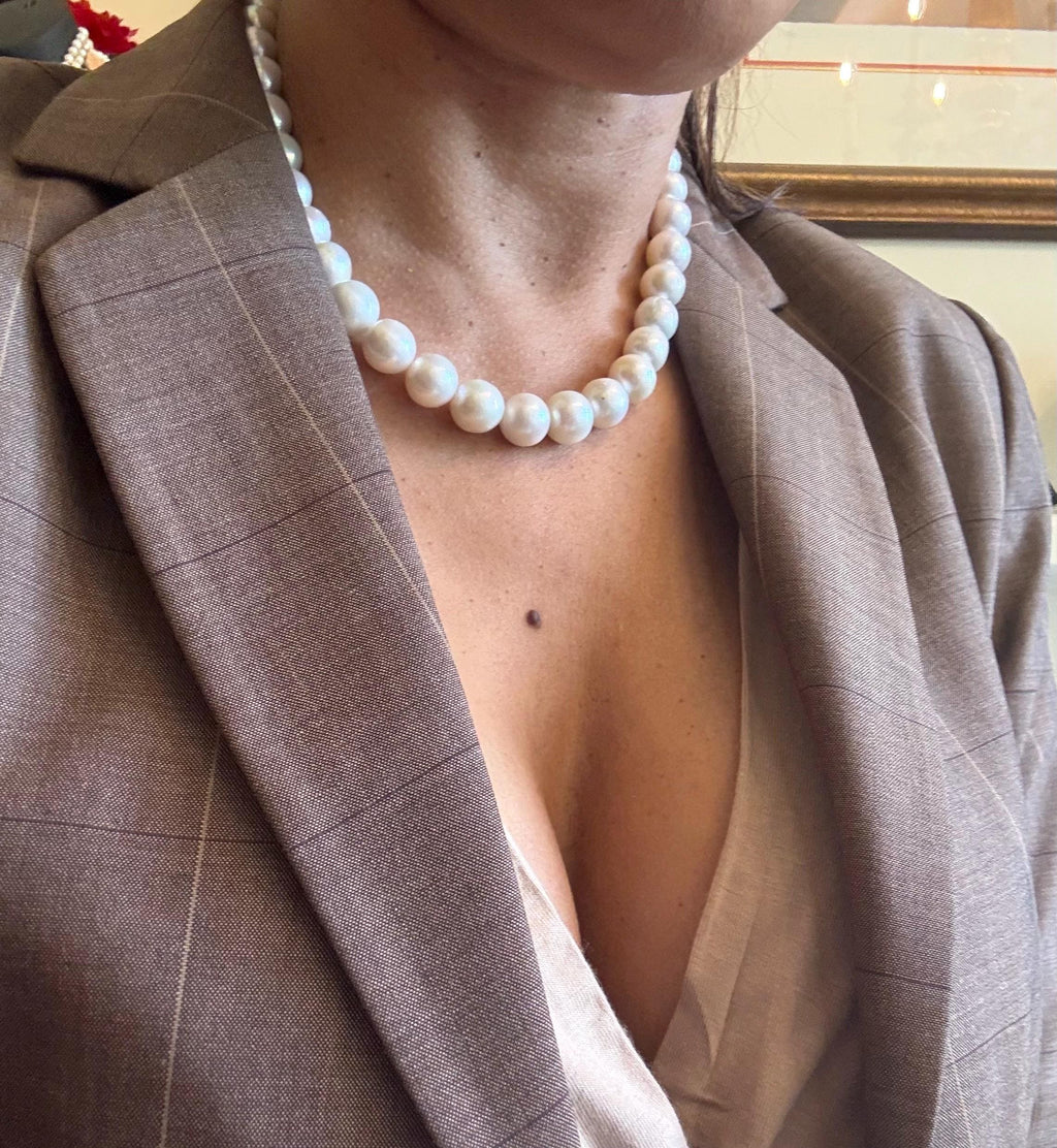 New 11mm Freshwater Pearl Necklace 16.5in High Quality- N155