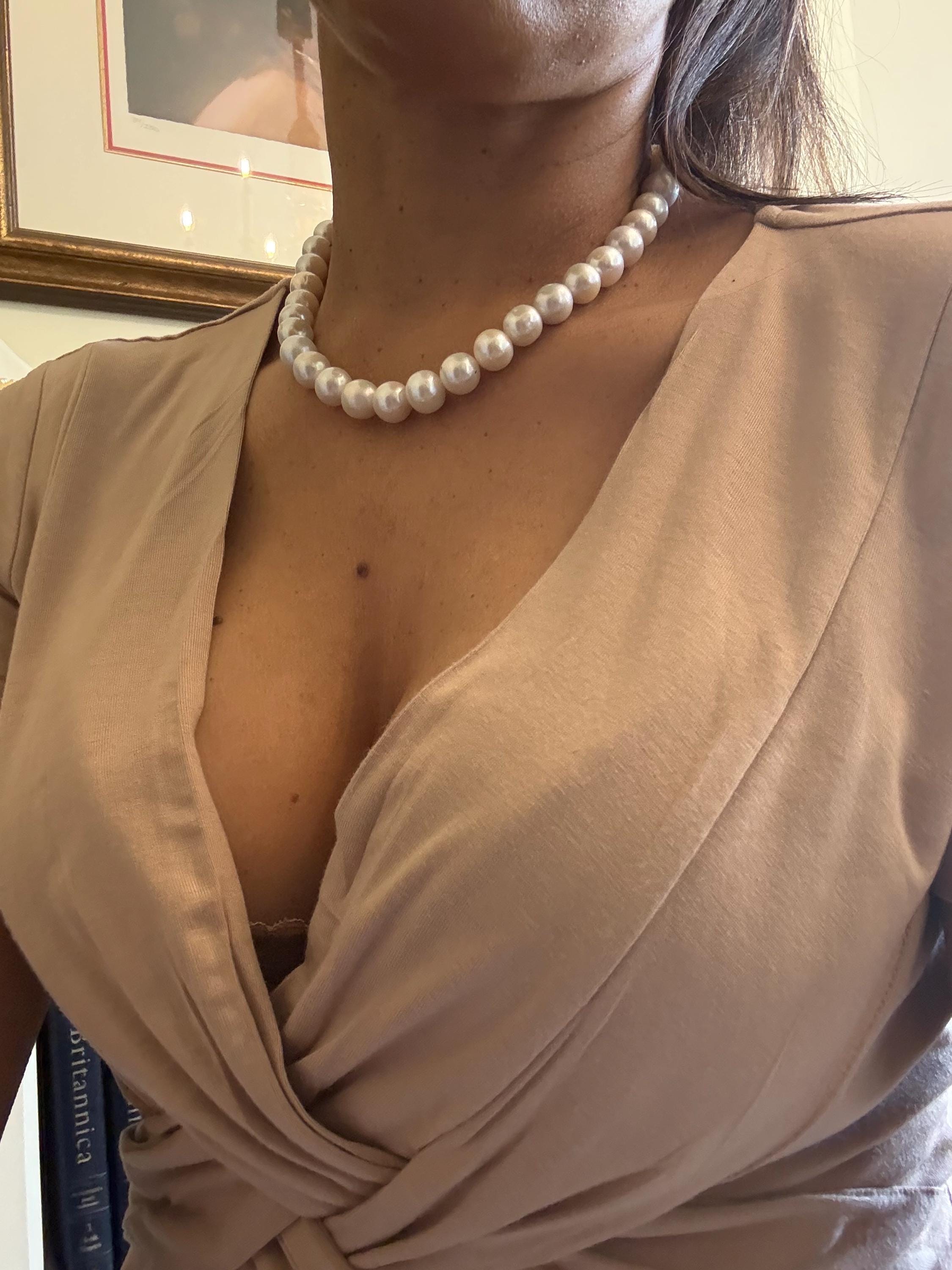 New 11mm Freshwater Pearl Necklace 16.5in High Quality- N155