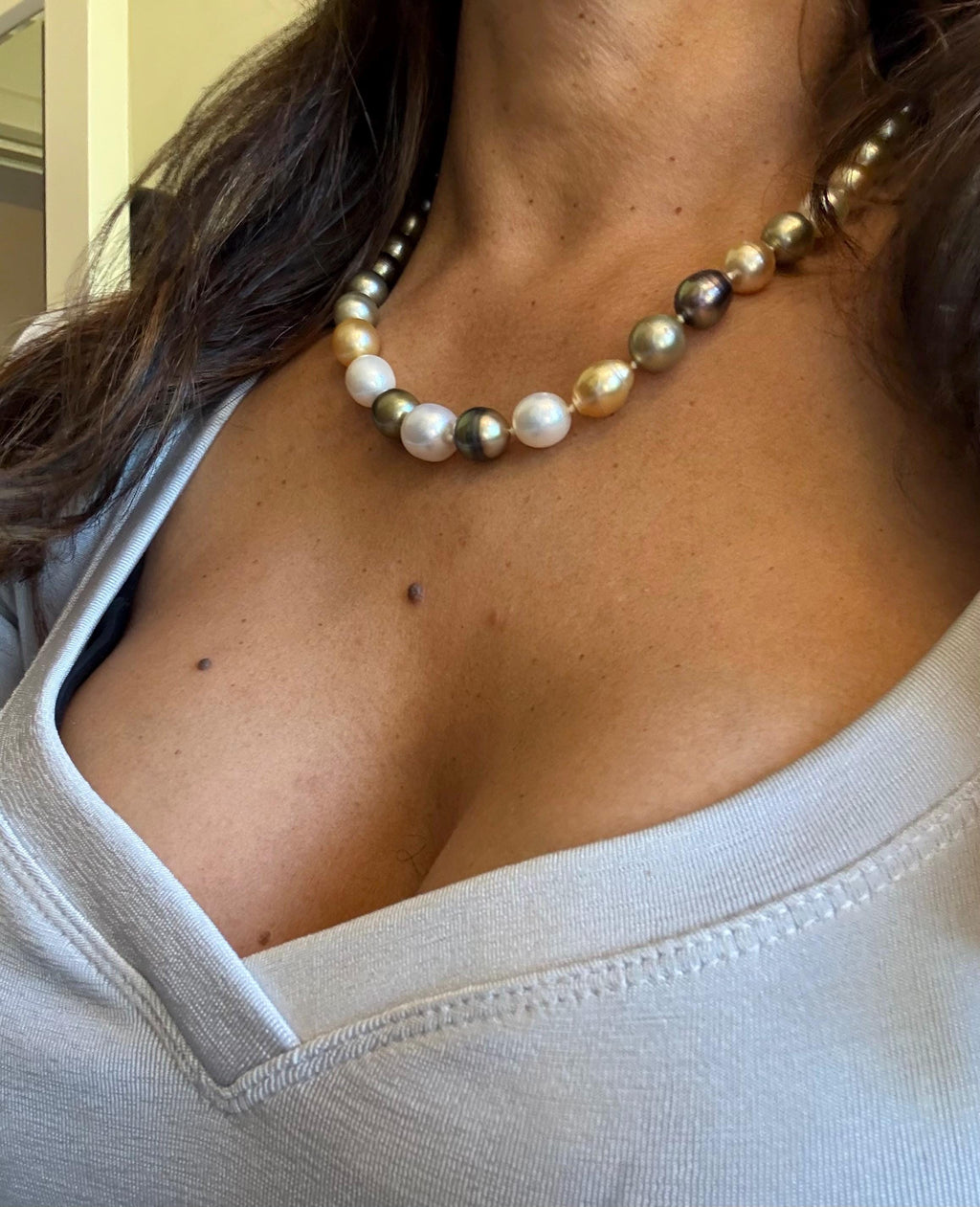 New 14ct Gold and Diamond Multi Hue Golden Tahitian Southsea Pearl  Necklace - N028