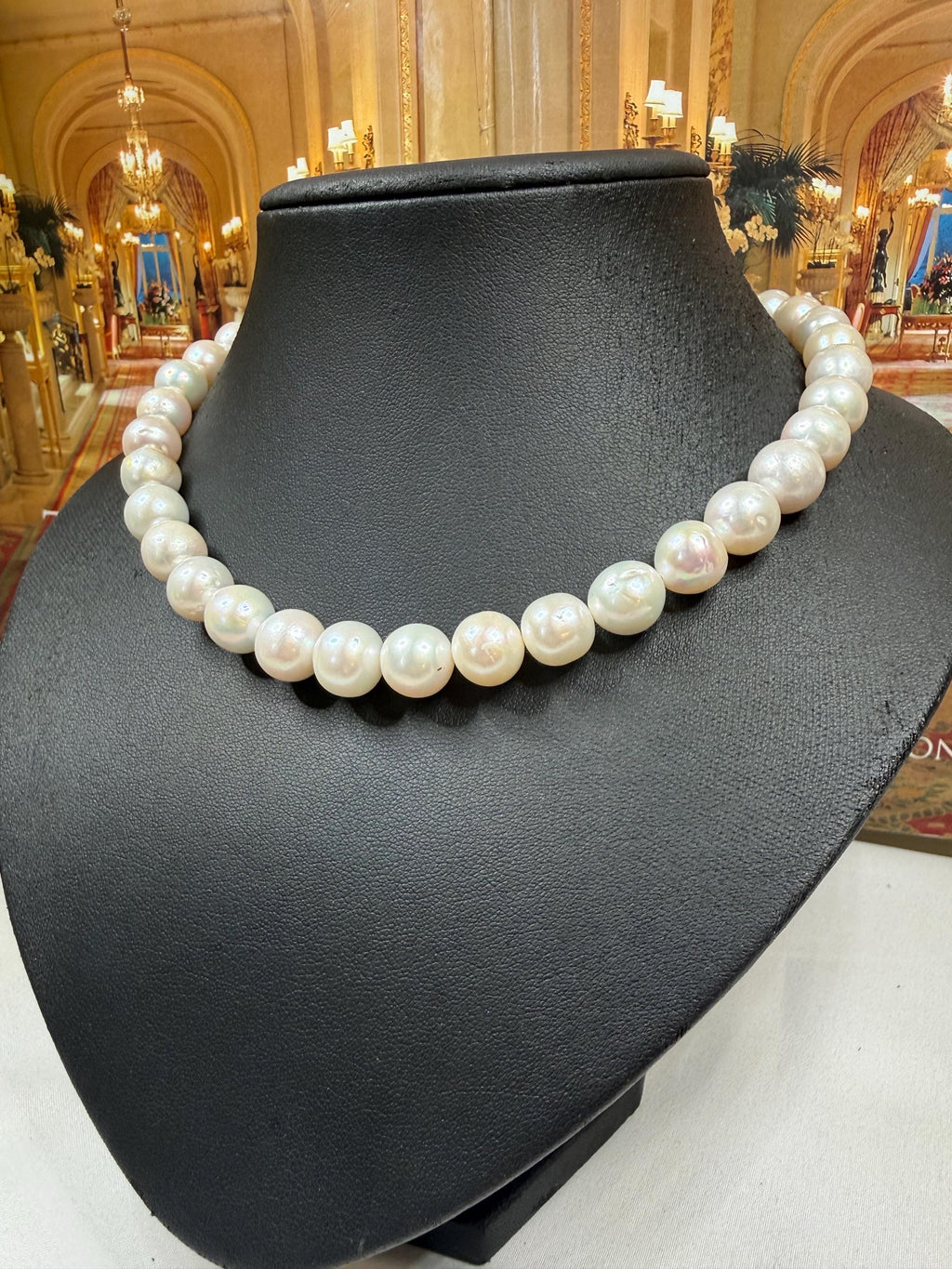 New 11mm Freshwater Pearl Necklace 16.5in High Quality- N155