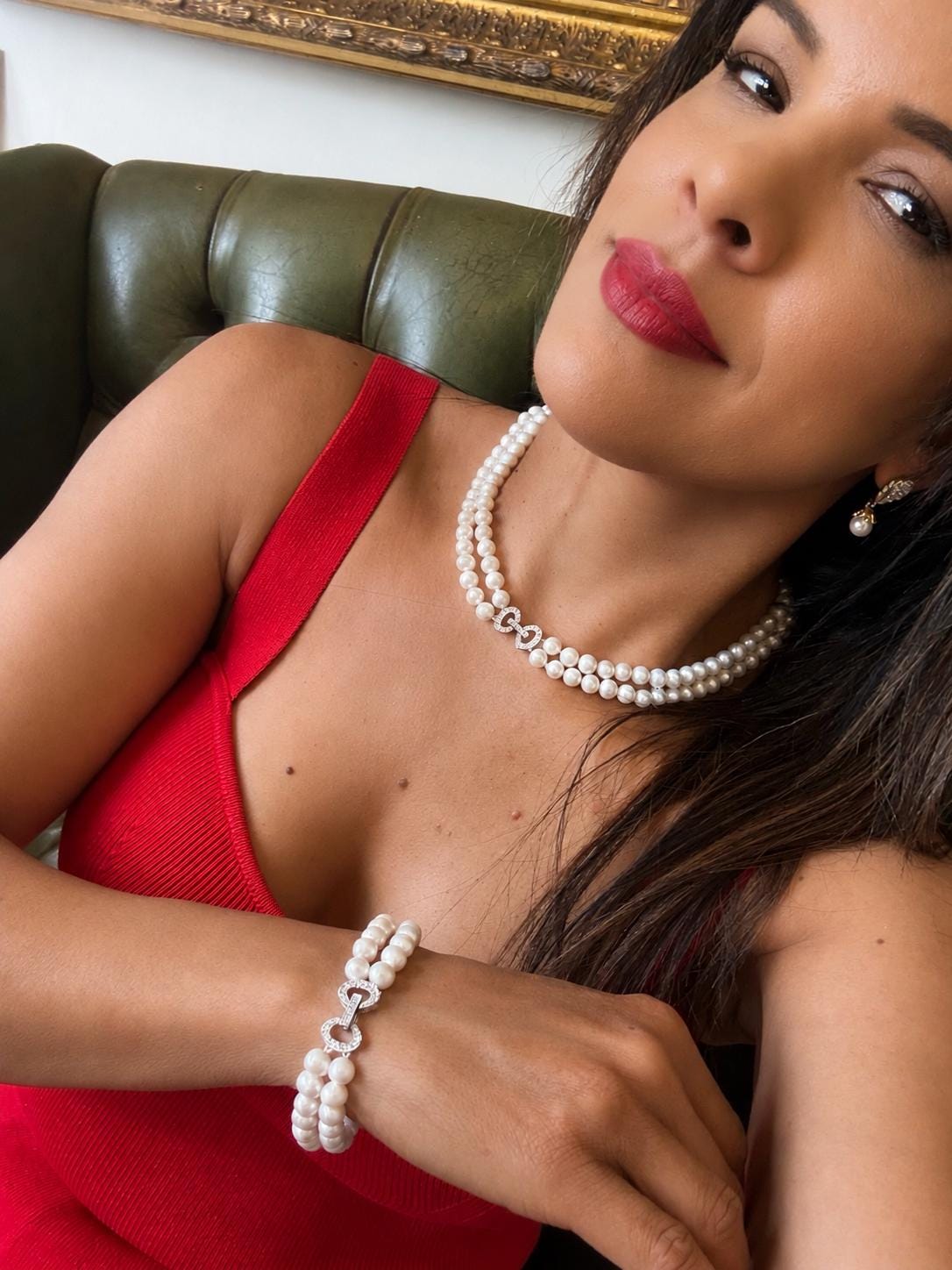 Freshwater Pearl Necklace Bracelet Set - Silver Cubic Zirconia Bow Clasp